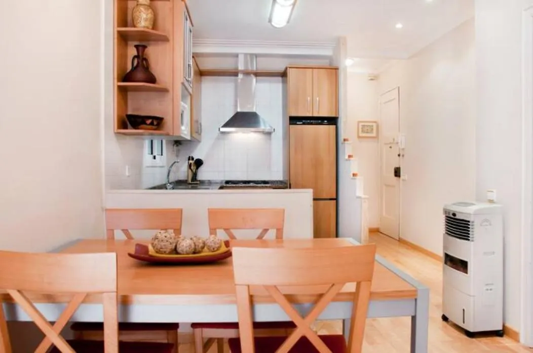 Bbarcelonapartment Acogedor, Tranquilo Con Balcon Barcelona